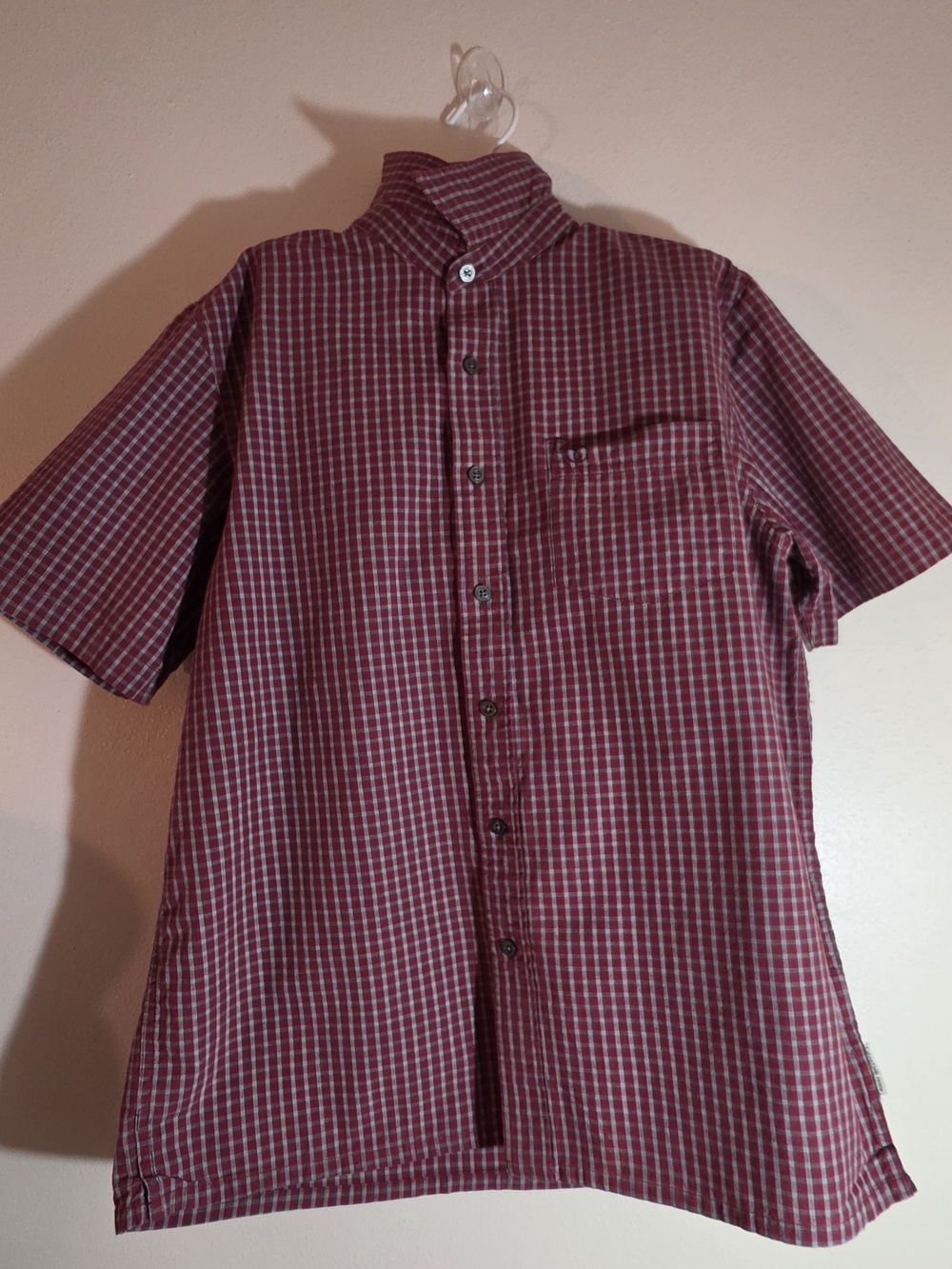 Men's Short Sleeve Button-Up Shirt in Burgundy Check